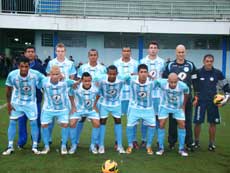 Equipe do Alviazul que iniciou a partida diante do Botafogo de Ribeirão Preto.