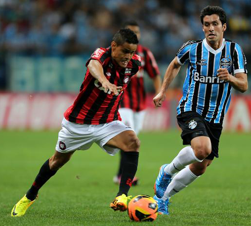 Furacão segurou Grêmio e garantiu vaga na final. Foto: Jefferson Bernardes/Vipcomm. 