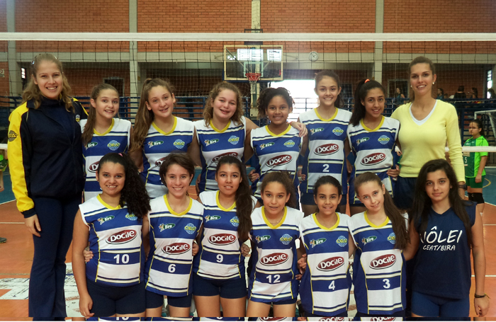 Equipe de Voleibol Docile_Ceat_Bira.