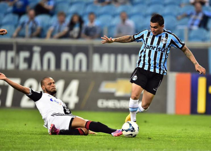 Dudu marcou o segundo gol do Grêmio. Foto: Ricardo Duarte/Agência RBS. 