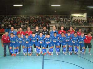 Grupo que conquistou o título da 1ª fase do Estadual da Série Ouro de Futsal.