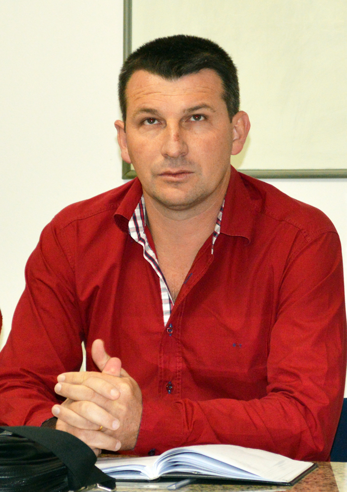 Gilberto Frigo, presidente da Aslivata presidiu a reunião com o sorteio dos cruzamentos da fase de quartas de final do Regional Certel Sicredi 2014. 