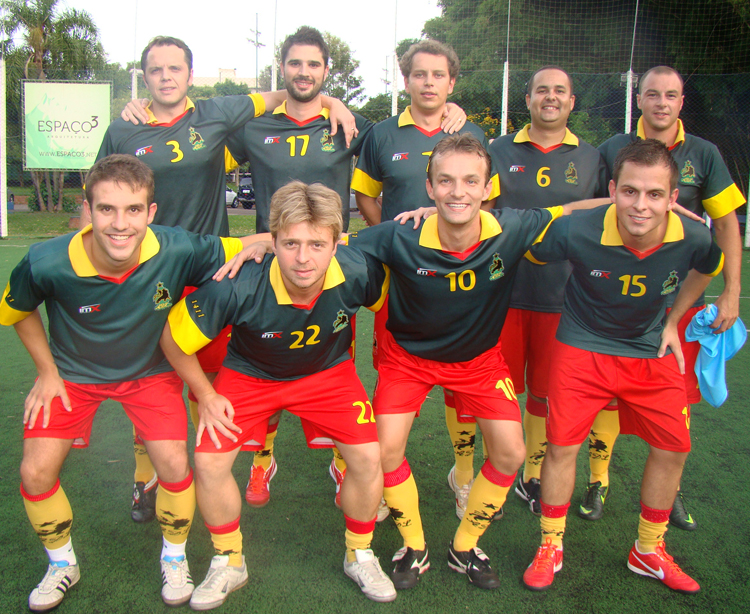 Equipe do ADL venceu nos pênaltis o elenco do Sequela FC.