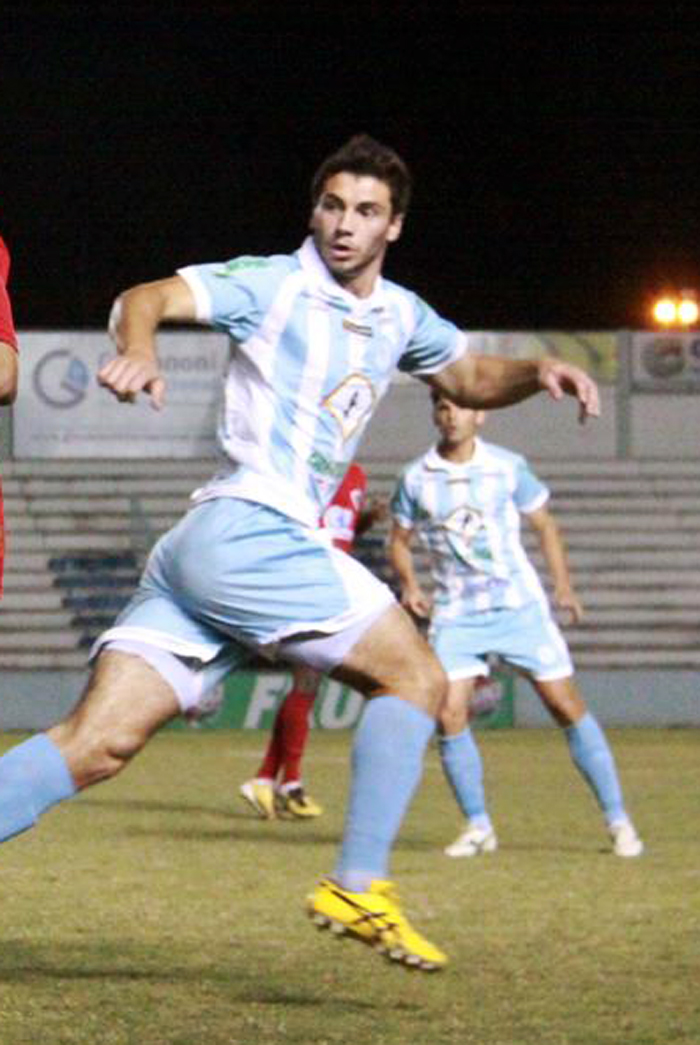 Zagueiro Laércio anotou o gol de empate no jogo-treino diante do Esportivo de Bento Gonçalves. 
